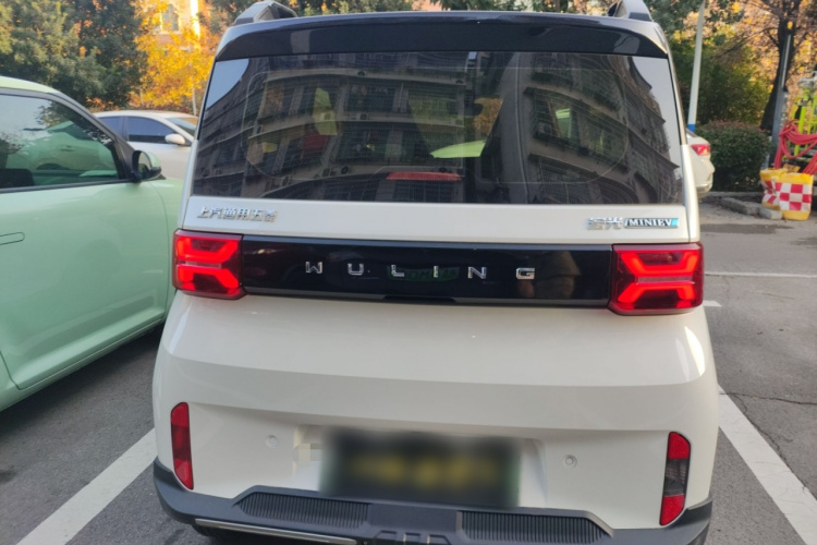 五菱汽车 宏光MINIEV 2022款 GAMEBOY 200km 玩咖款 磷酸铁锂车身外观6004