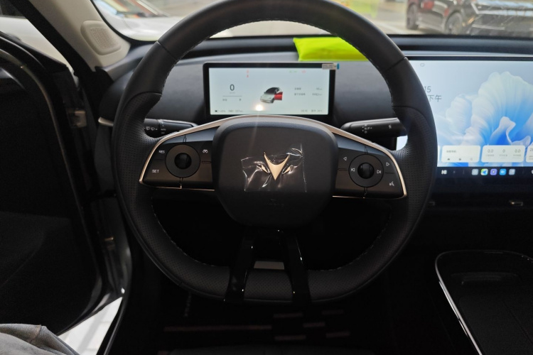 ARCFOX极狐 极狐T1 2025款 425 PRO中控内饰13