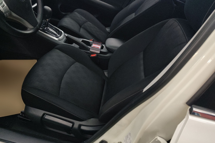 日产 骐达TIIDA 2021款 1.6L CVT酷动版局部细节19