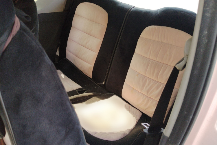 五菱汽车 宏光MINIEV 2021款 马卡龙臻享款 磷酸铁锂中控内饰7004