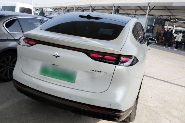 昊铂HT 2024款 825鸥翼激光雷达版车身外观6005