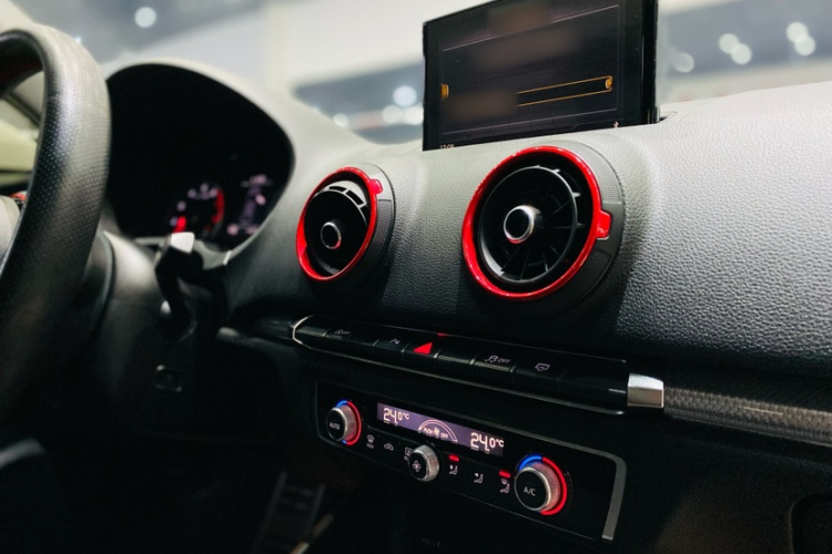 奥迪A3 2020款 Limousine 35 TFSI 风尚型 国VI中控内饰7003