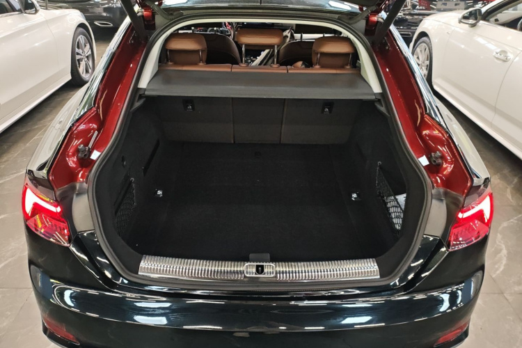 奥迪A5 2017款 Sportback 45 TFSI 时尚型机舱底盘23