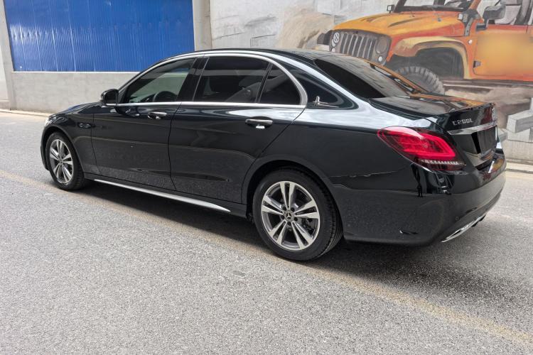 奔驰C级 2021款 C 200 L 时尚型运动版车身外观6003