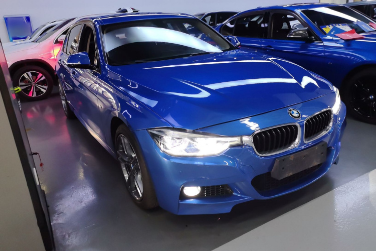 宝马3系 2019款 320Li M运动套装车身外观6002