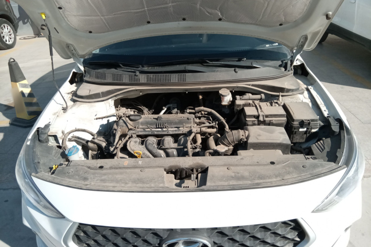 现代 悦动 2020款 1.6L 自动GL悦目版局部细节24