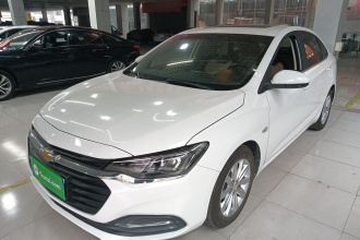 雪佛兰 科鲁泽 2022款 320 自动悦享天窗版