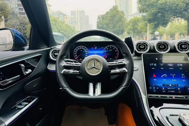 奔驰C级 2022款 改款 C 260 L 运动版中控内饰7007