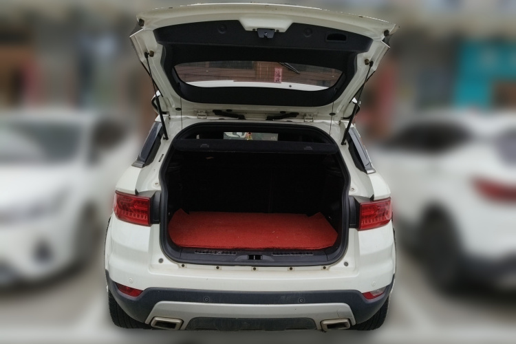 陆风X7 2015款 2.0T 全景尊贵版中控内饰23