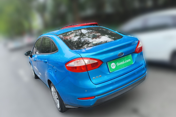 福特 嘉年华 2013款 三厢 1.5L 手动风尚型车身外观6003