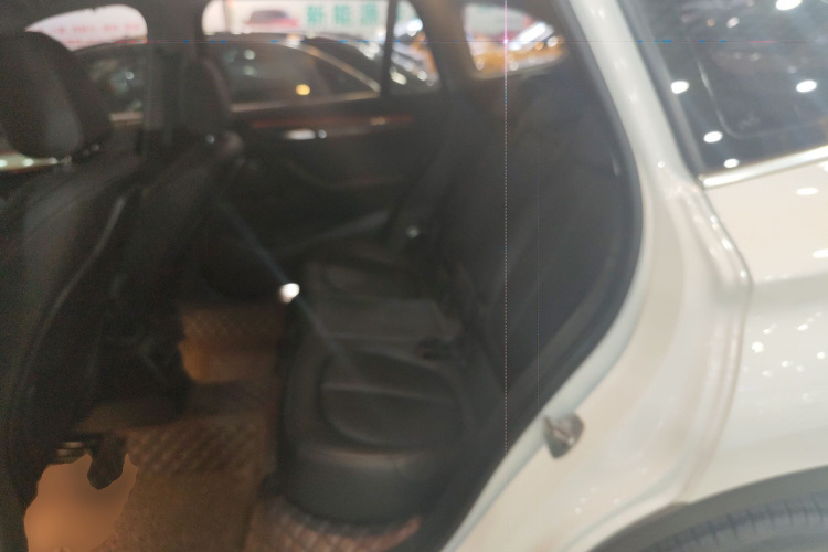 宝马X1 2018款 xDrive20Li 尊享型中控内饰21