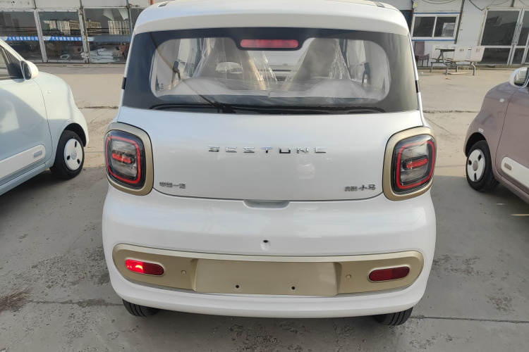 奔腾小马 2026款 222km 萌趣马 Plus车身外观6