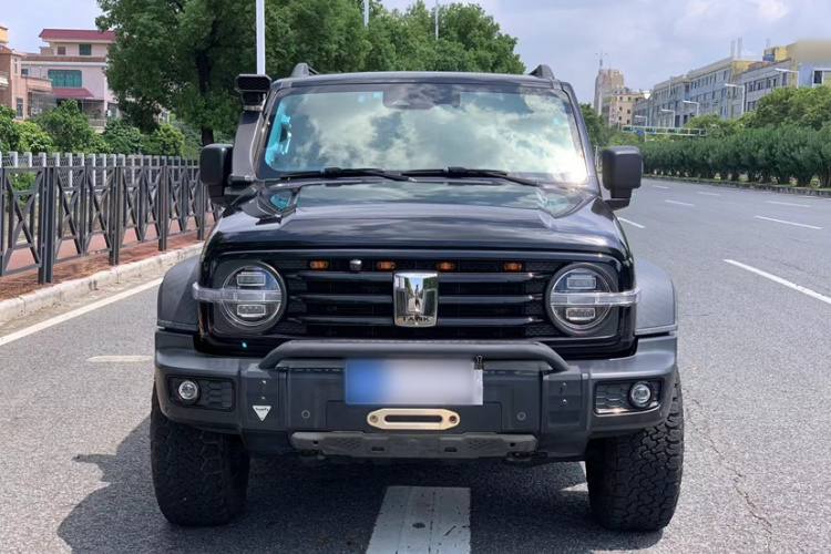 坦克300 2021款 越野版 2.0T 征服者车身外观6009