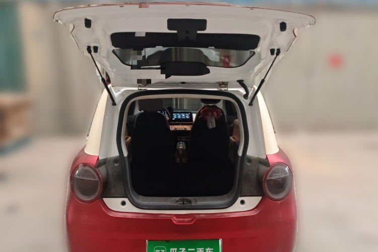 长安启源 长安Lumin 2023款 205km 香沁款中控内饰23