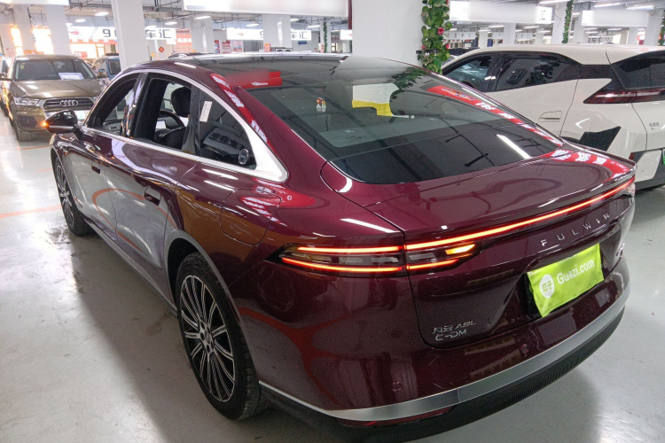 奇瑞风云 风云A9L 2025款 四驱高能巅峰版车身外观4