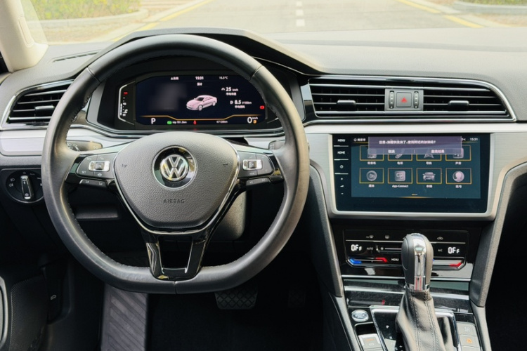 大众 凌渡 2021款 改款 280TSI DSG舒适版中控内饰7006