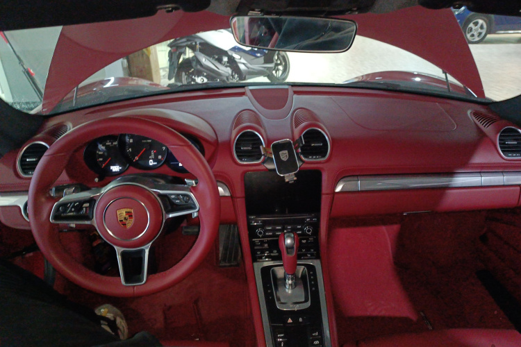 保时捷718 2018款 Cayman 2.0T中控内饰7002