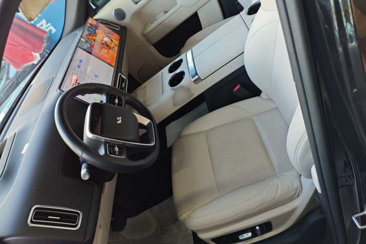 理想汽车 理想L9 2022款 Max局部细节19