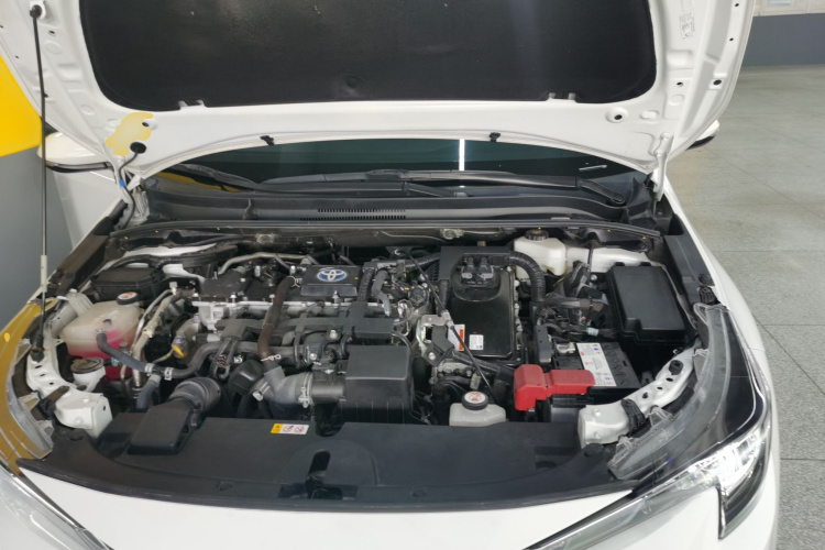 丰田 雷凌 2022款 双擎 1.8H E-CVT豪华版局部细节24