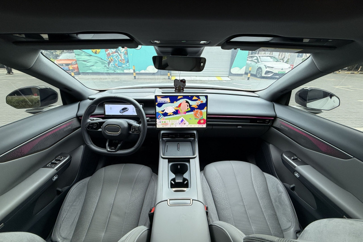 领克07 2024款 EM-P 126长续航 Halo中控内饰7002