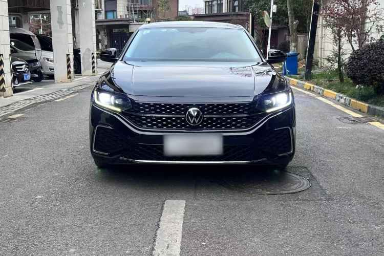 大众 帕萨特 2022款 330TSI 星空精英版车身外观6004