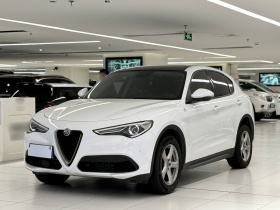 阿尔法·罗密欧 Stelvio斯坦维 2017款 2.0T 200HP 精英版