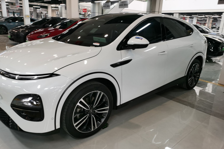 小鹏G6 2023款 755 超长续航 Pro车身外观6003