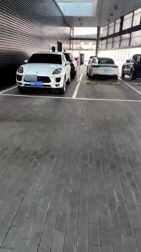 保时捷718 2020款 Boxster 2.0T讲解2