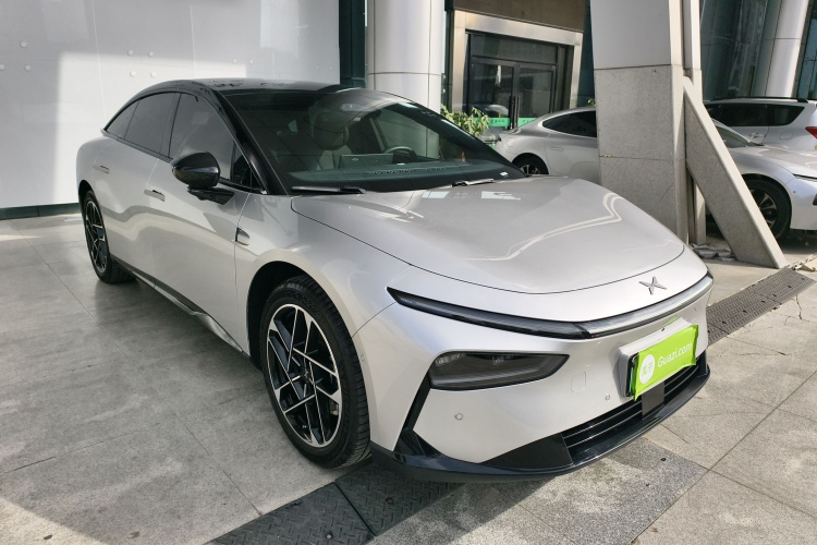 小鹏P7+ 2024款 超长续航 Max车身外观3