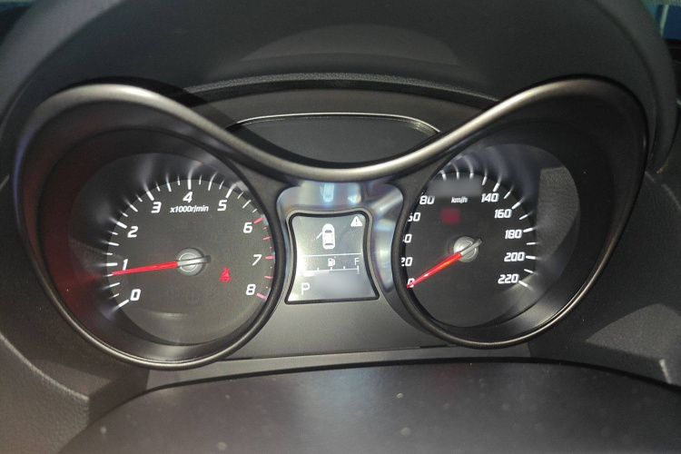 海马S5 2015款 1.5T CVT豪华型局部细节14