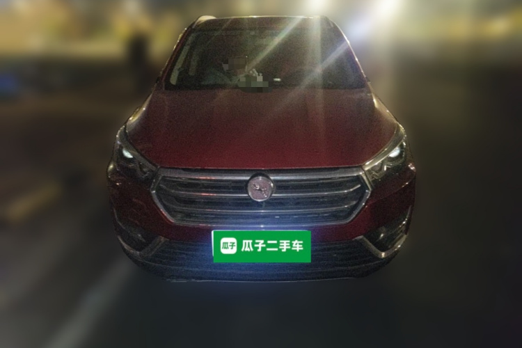 汉腾汽车 汉腾X5 2018款 1.5T CVT豪华版车身外观2