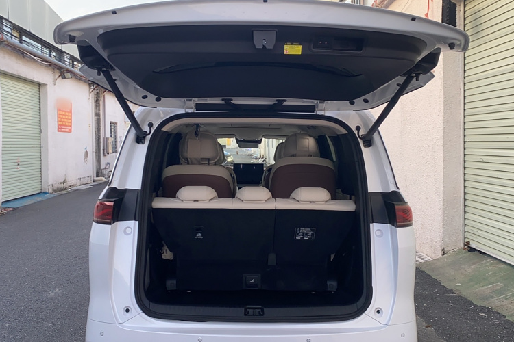 比亚迪 夏 2025款 DM-i 1.5T 180km 卓越型局部细节23