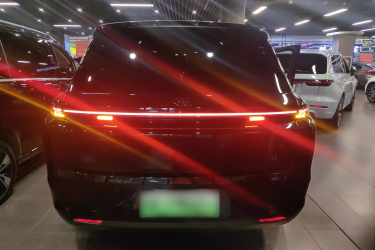 理想汽车 理想L8 2023款 Pro车身外观6004