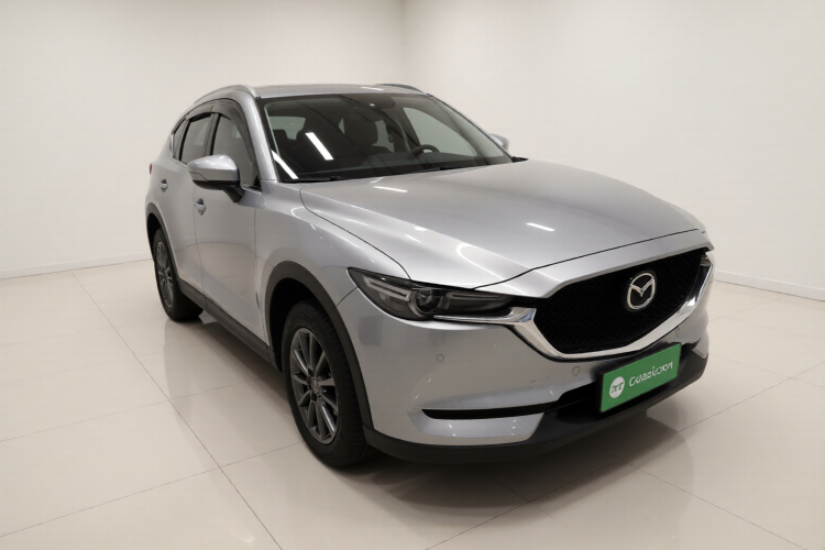 马自达CX-5 2020款 改款 2.0L 自动两驱智尊型车身外观3