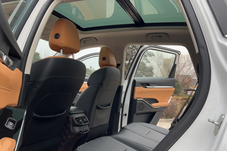 哈弗H6 2021款 第三代 1.5T 自动两驱Max中控内饰7004