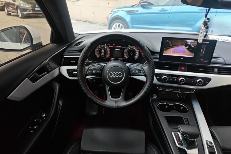 奥迪A4L 2022款 40 TFSI 时尚动感型局部细节13