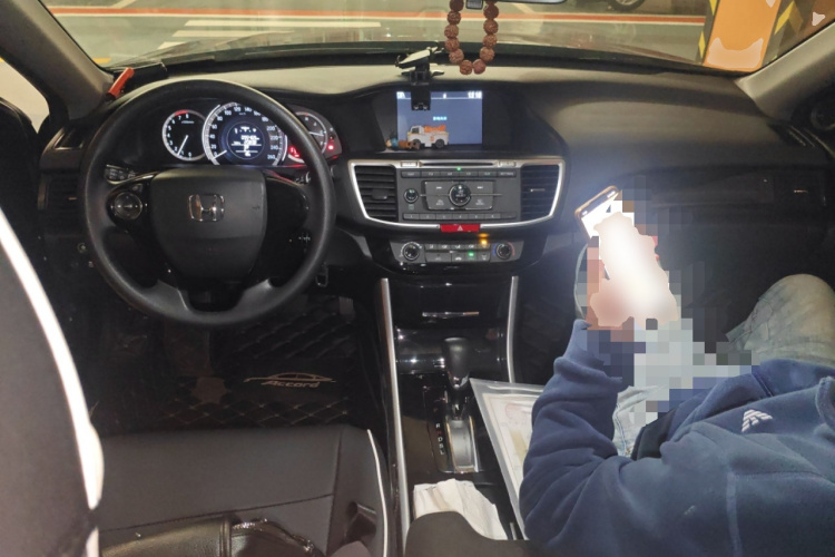 本田 雅阁 2016款 2.0L 舒适版中控内饰12