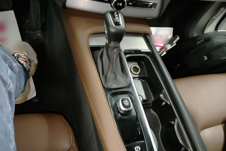 沃尔沃XC90 2020款 T5 智行豪华版 5座局部细节18