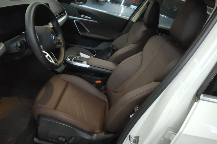 宝马iX1 2023款 eDrive25L M运动套装局部细节19