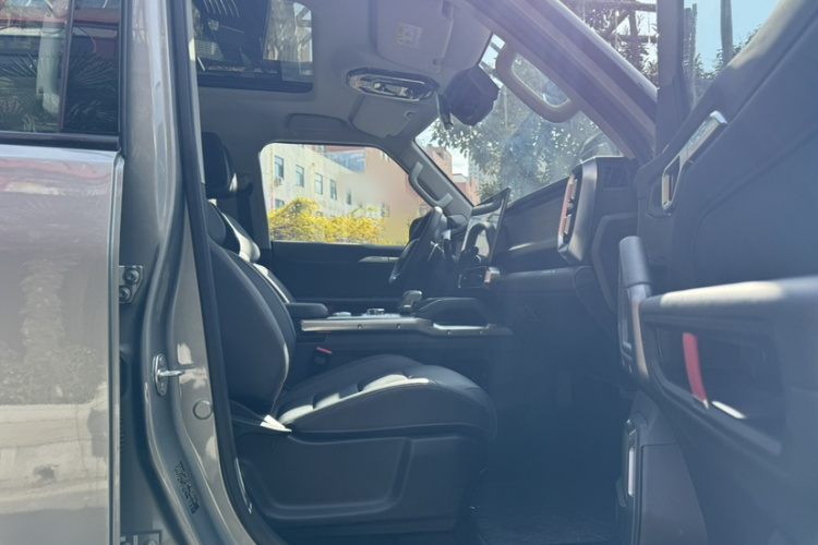 捷途旅行者 2023款 2.0T 四驱征服中控内饰7003