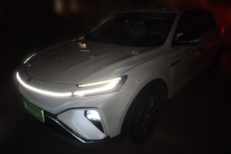 飞凡汽车 飞凡MARVEL R 2021款 后驱PRO版车身外观1