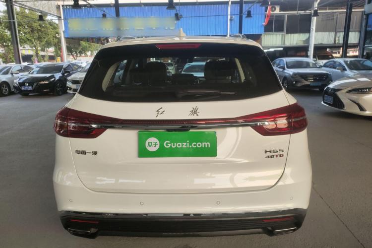 红旗HS5 2022款 改款 2.0T 智联旗享版车身外观6