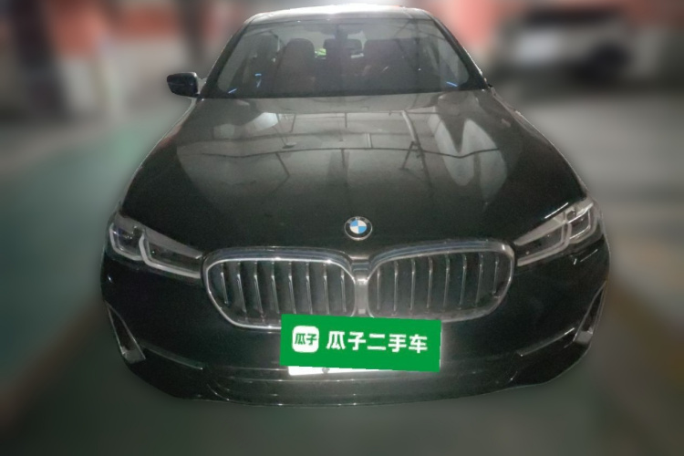 宝马5系 2022款 改款 525Li 豪华套装车身外观6001