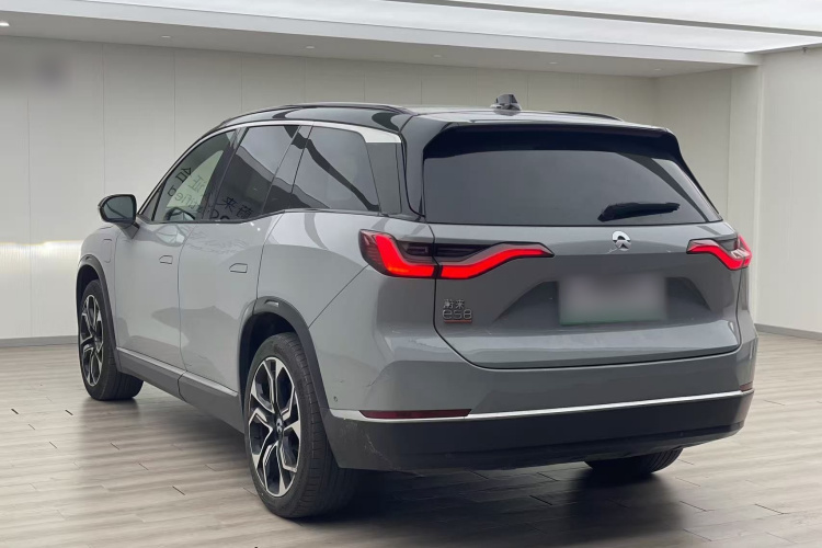 蔚来ES8 2020款 450KM 签名版 六座版车身外观4