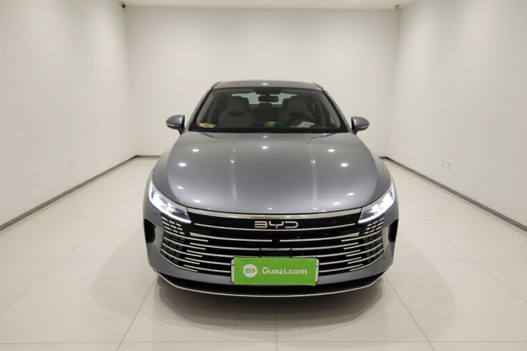 比亚迪 驱逐舰05 2024款 荣耀版 DM-i 55KM 豪华型车身外观2