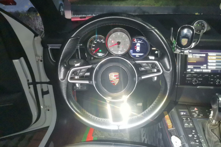 保时捷 2014款 Macan S 3.0T中控内饰13