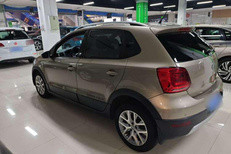大众 2016款 1.6L Cross Polo 自动车身外观4