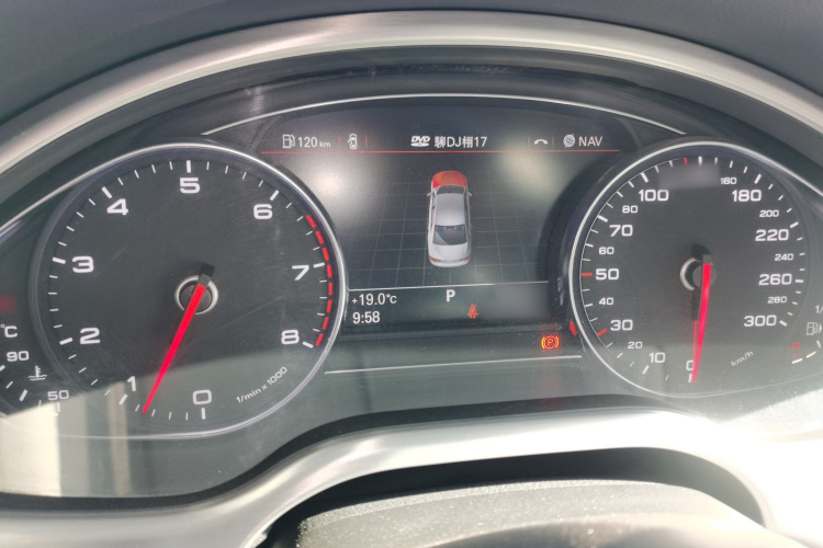 奥迪A8 2013款 A8L 45 TFSI quattro舒适型局部细节14