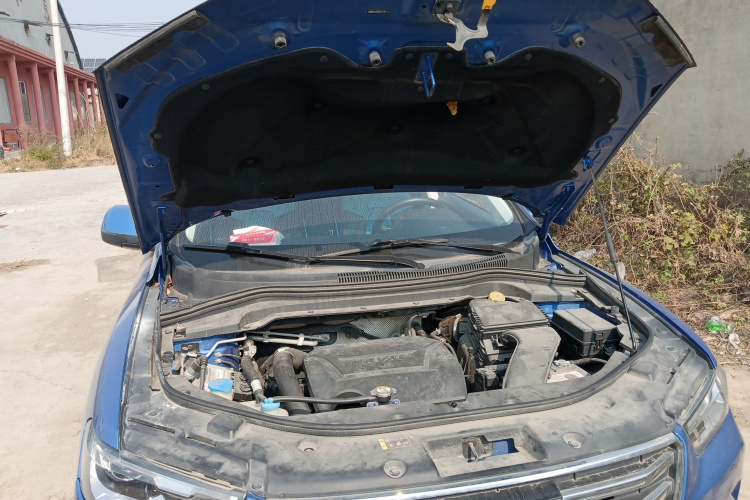 哈弗H2s 2017款 红标 1.5T 双离合精英型机舱底盘24