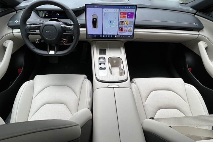 小米汽车 小米SU7 2024款 后驱长续航智驾版中控内饰7009